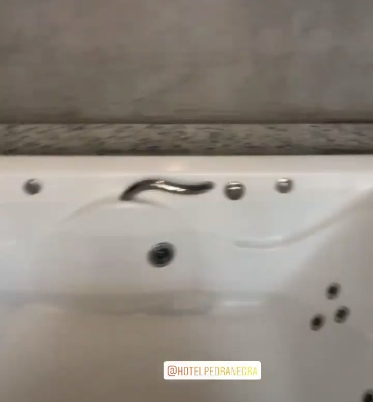 Hotel Pedra Negra主图