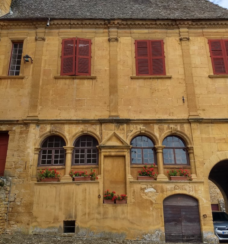 Chateau de Jarnioux景点图片