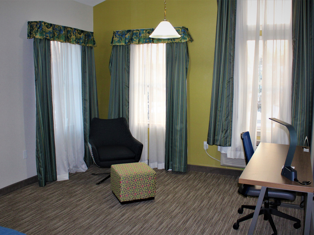 Holiday Inn Express Durham - (Unh) by IHG主图