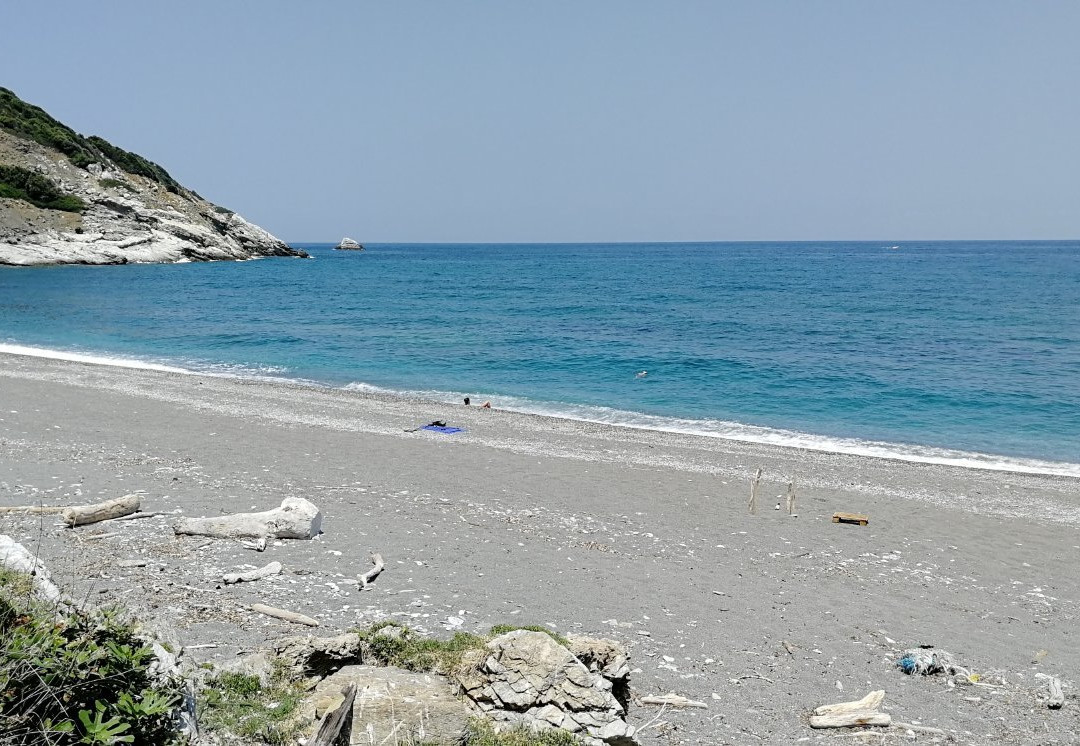 Megas Gialos Beach-Kalivia必去景点