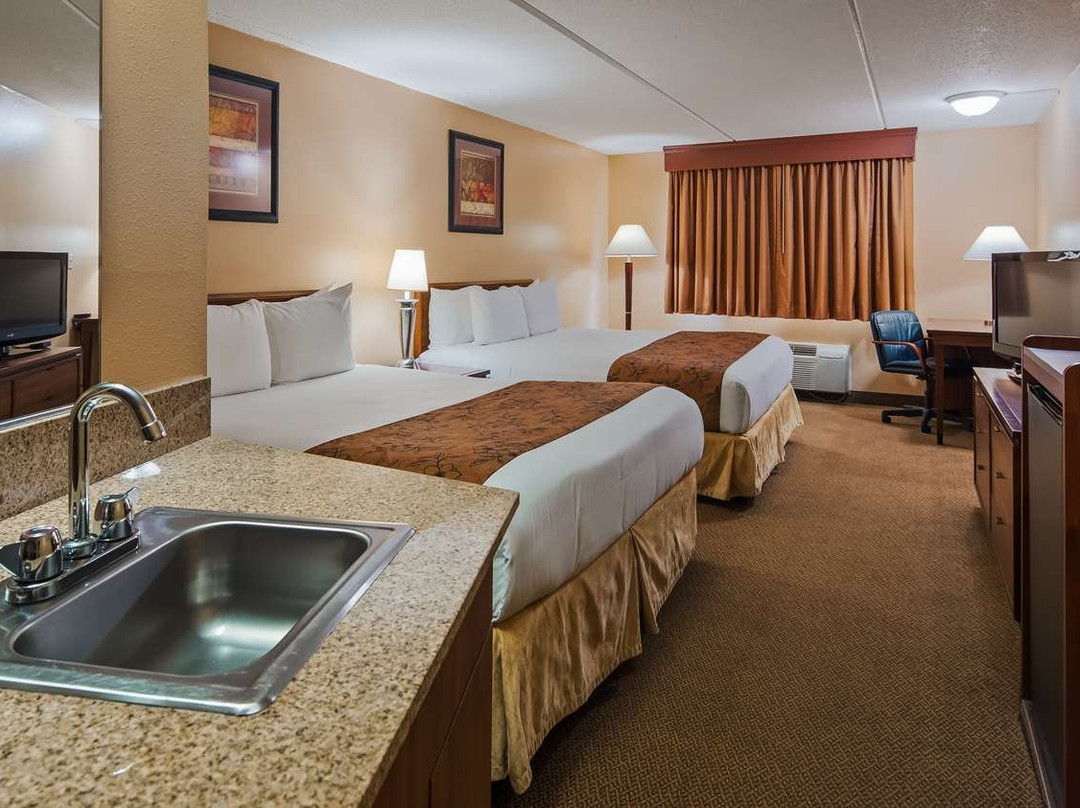 SureStay Plus By Best Western Black River Falls主图