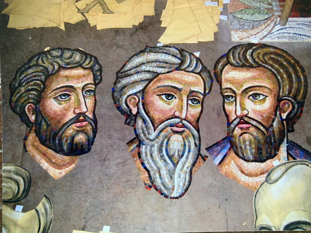 Favret Mosaici Artistici Since 1933-彼得拉桑塔必去景点