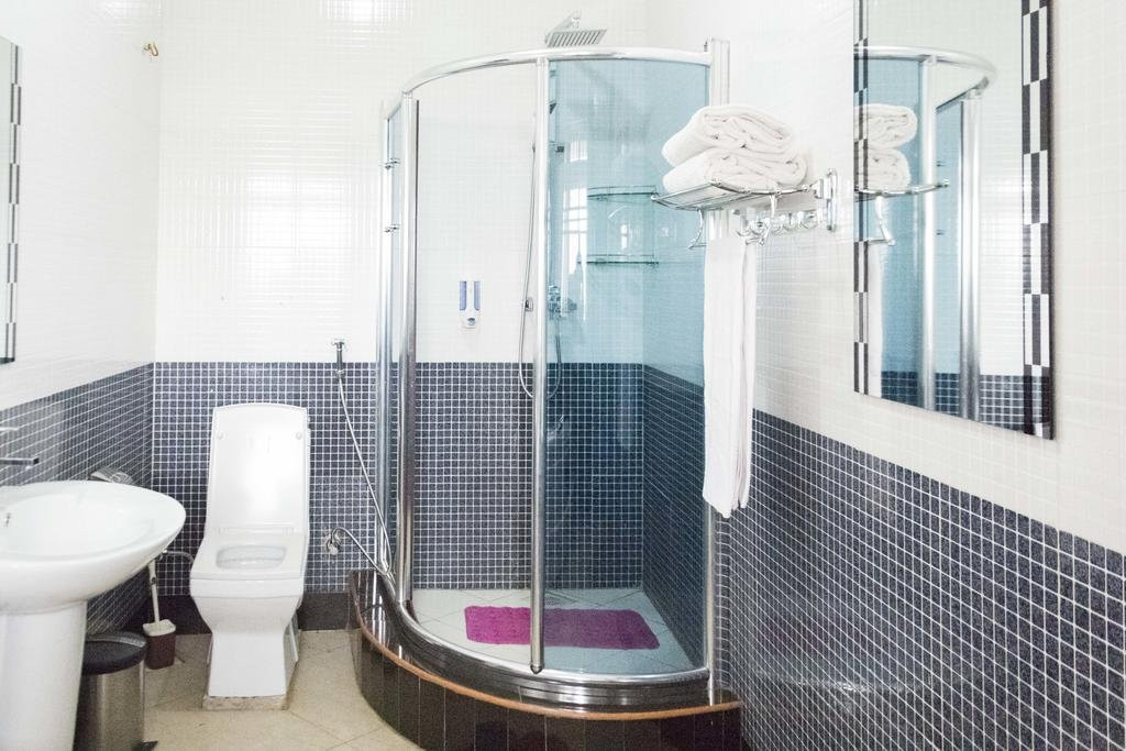 Super Paradise Hotel主图