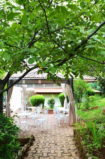 辛朱拉酒店主图