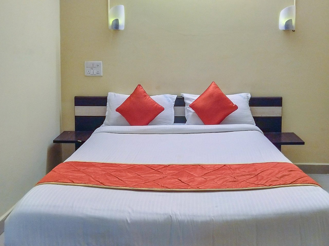 OYO 28750 Ramas Residency