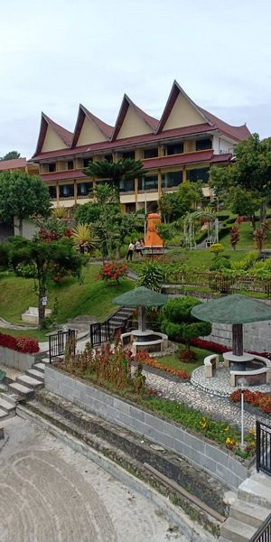 KHAS Parapat Hotel主图