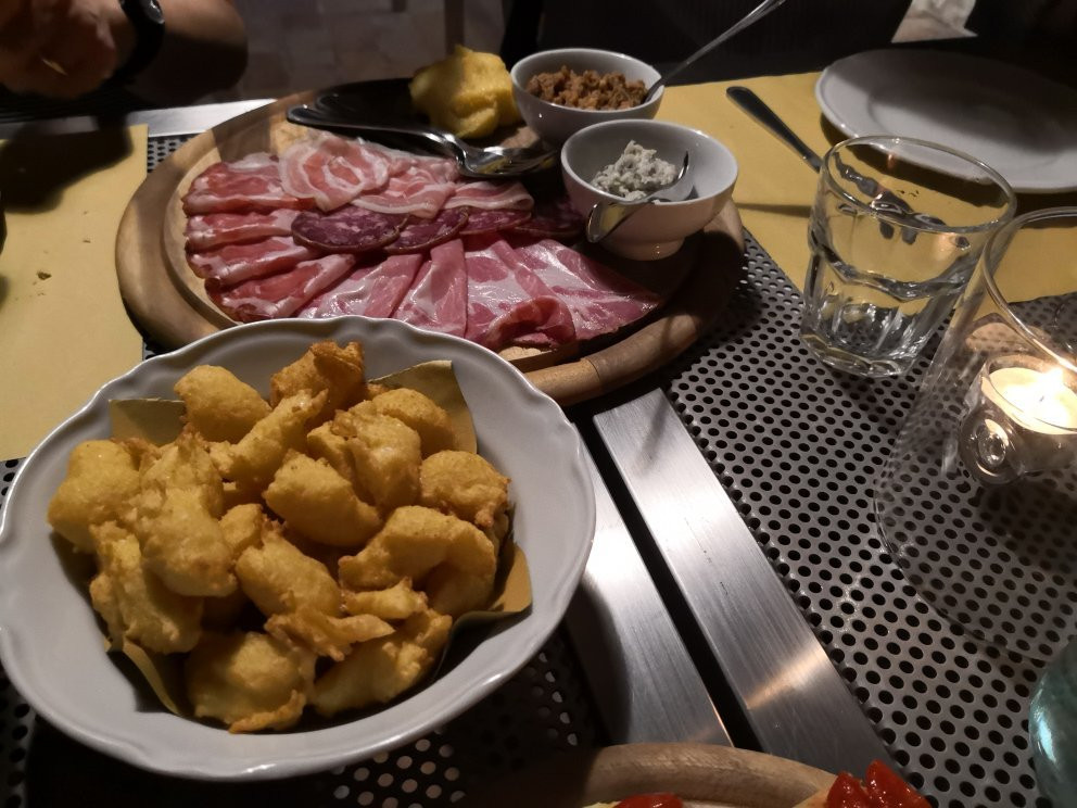 Sarginesco旅游攻略图片