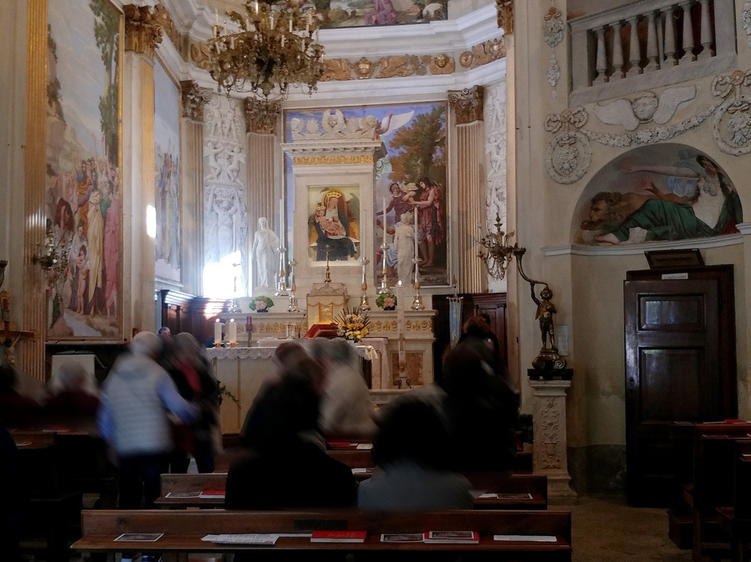 Santuario Madonna della Bocciola-Ameno必去景点