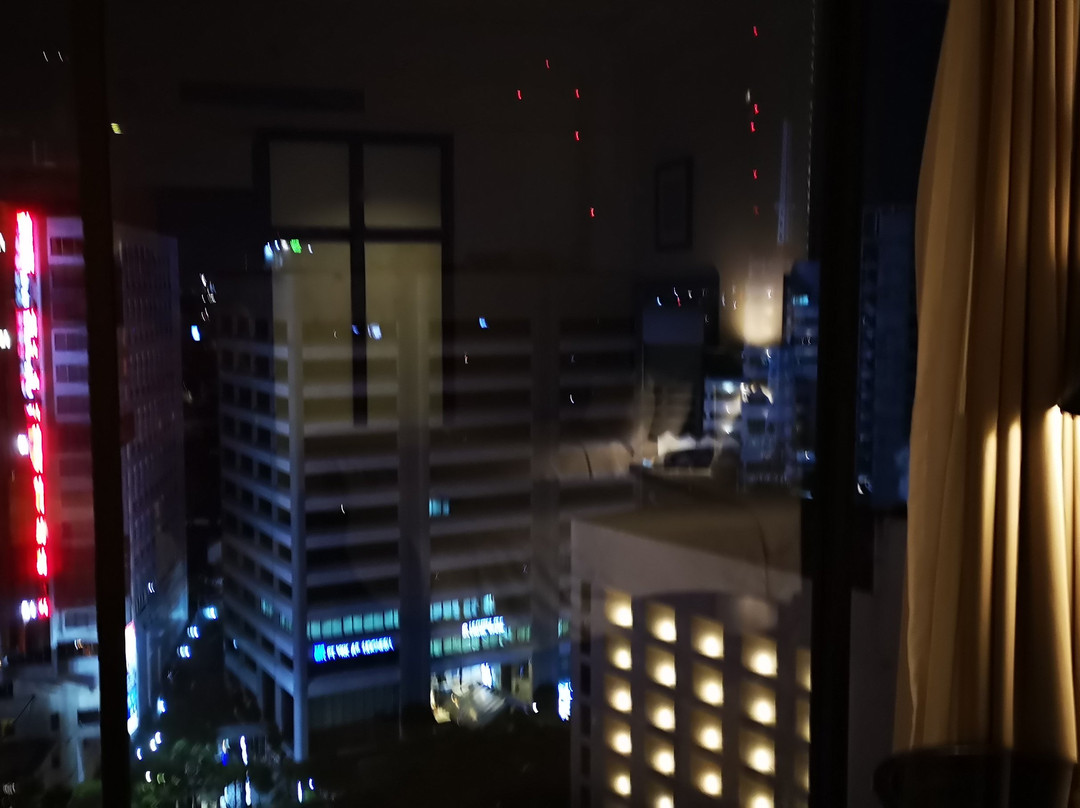 泗水布米大酒店主图