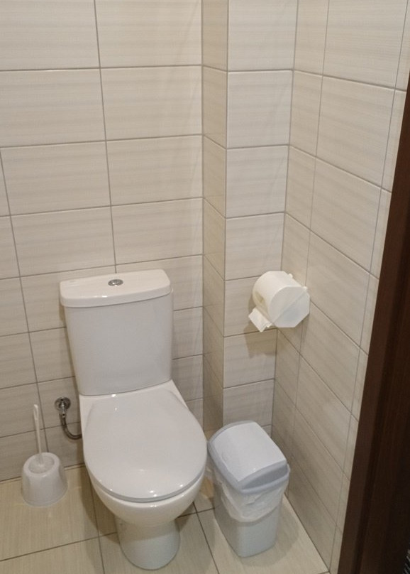 Hotel 4x4主图