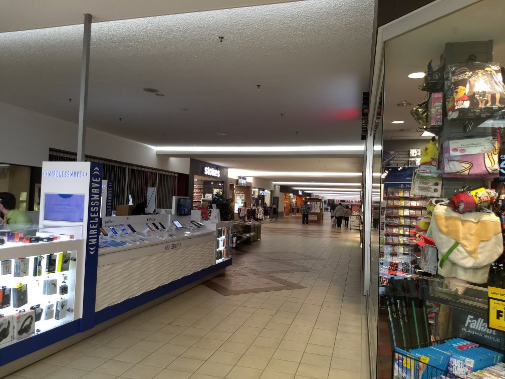 Highland Square Mall-New Glasgow必去景点