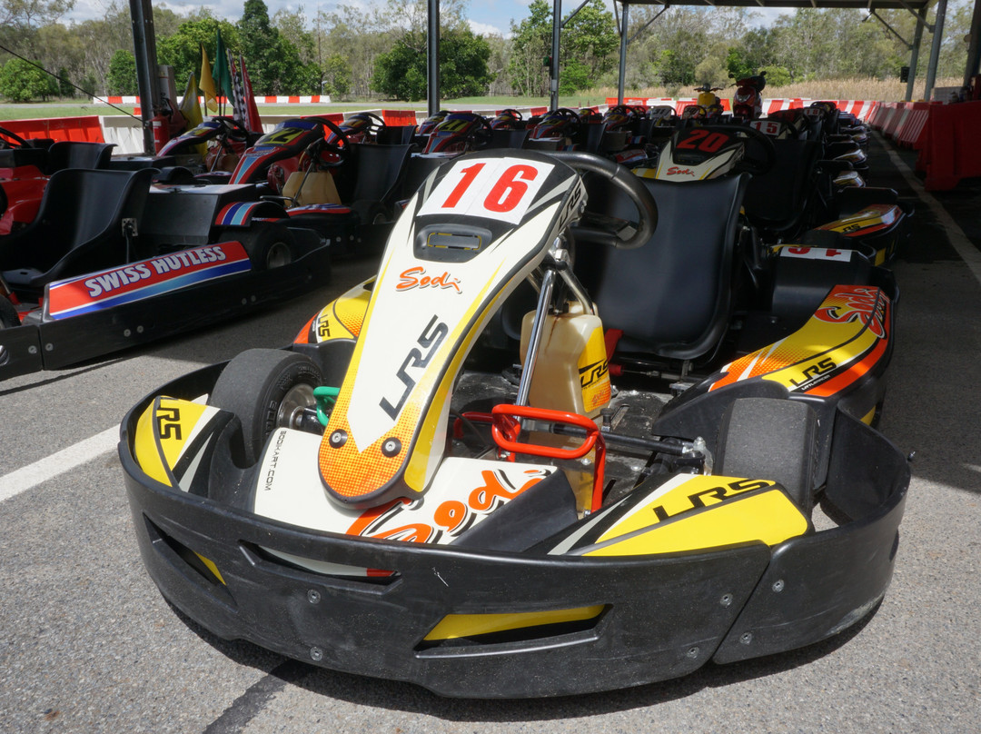 MakoTrac International Racetrack (Go Kart Action)-马里巴必去景点