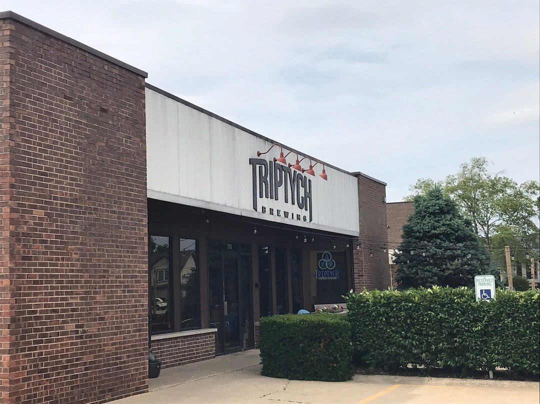 Triptych Brewing-Savoy必去景点