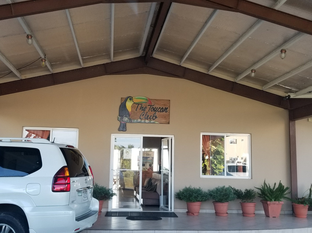 Bocas Ridge Hotel & Residences主图