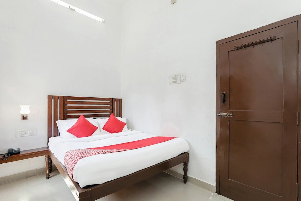 OYO 15840 Hotel Nandini主图