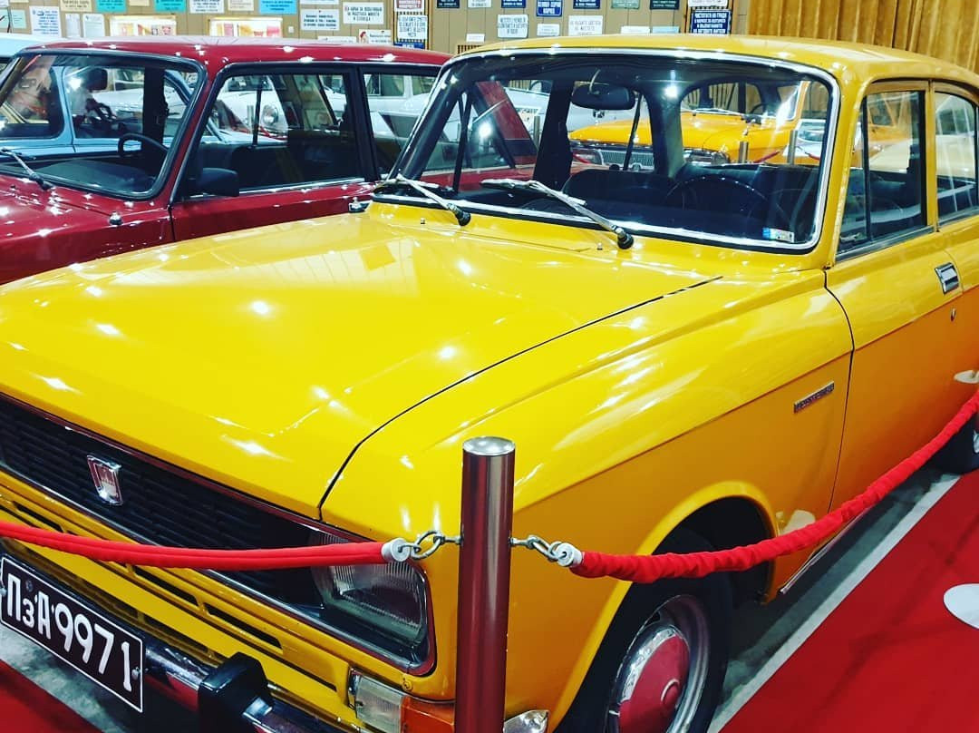 Cars Of Socialism-Peshtera必去景点