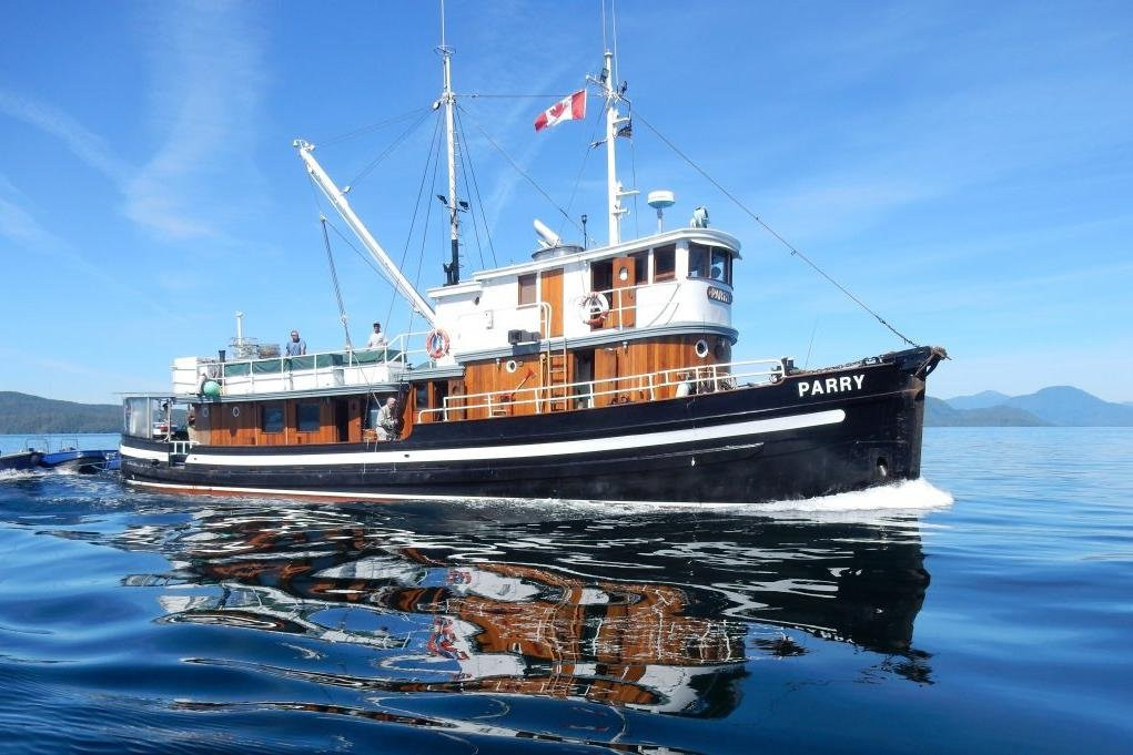 Pacific Tugboat Adventures景点图片