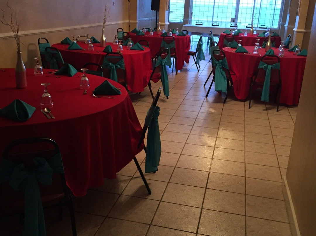 Whispering Bamboo Cove Resort主图