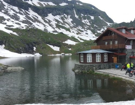 BM Classic Tours-布加勒斯特必去景点