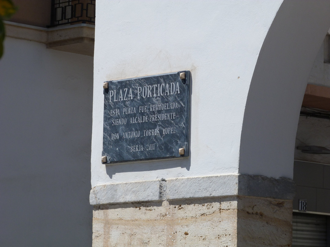 Plaza Porticada de Berja景点图片