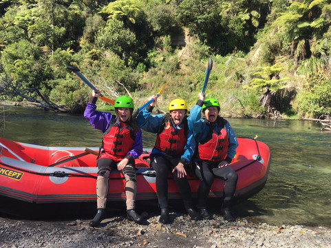 Wet 'n' Wild Rafting Company-哈姆拉娜必去景点