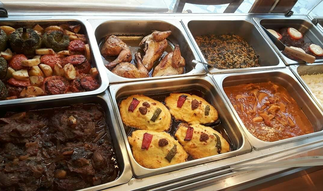 Poros餐馆和美食-To Sokaki