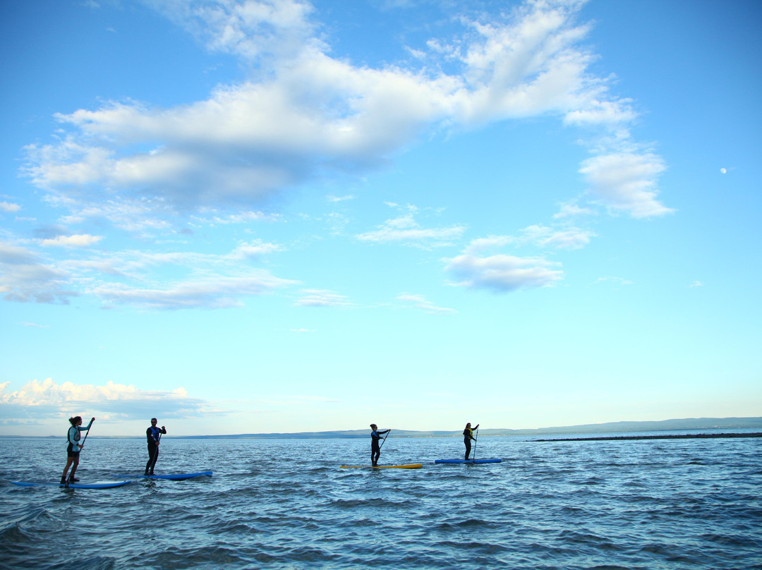 Suroît Aventures : Kitesurf - Planche à pagaie - Yoga-L'Isle-aux-Coudres必去景点