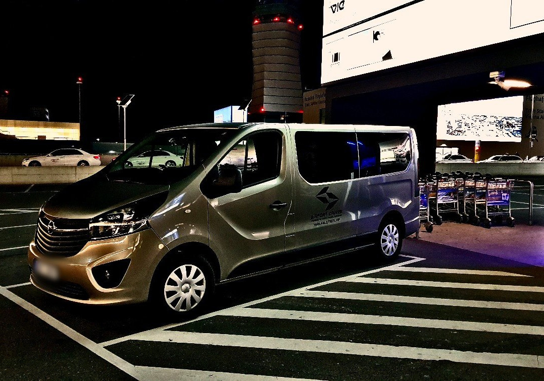 AIRPORT DRIVER® Czech Republic-奥洛穆克必去景点