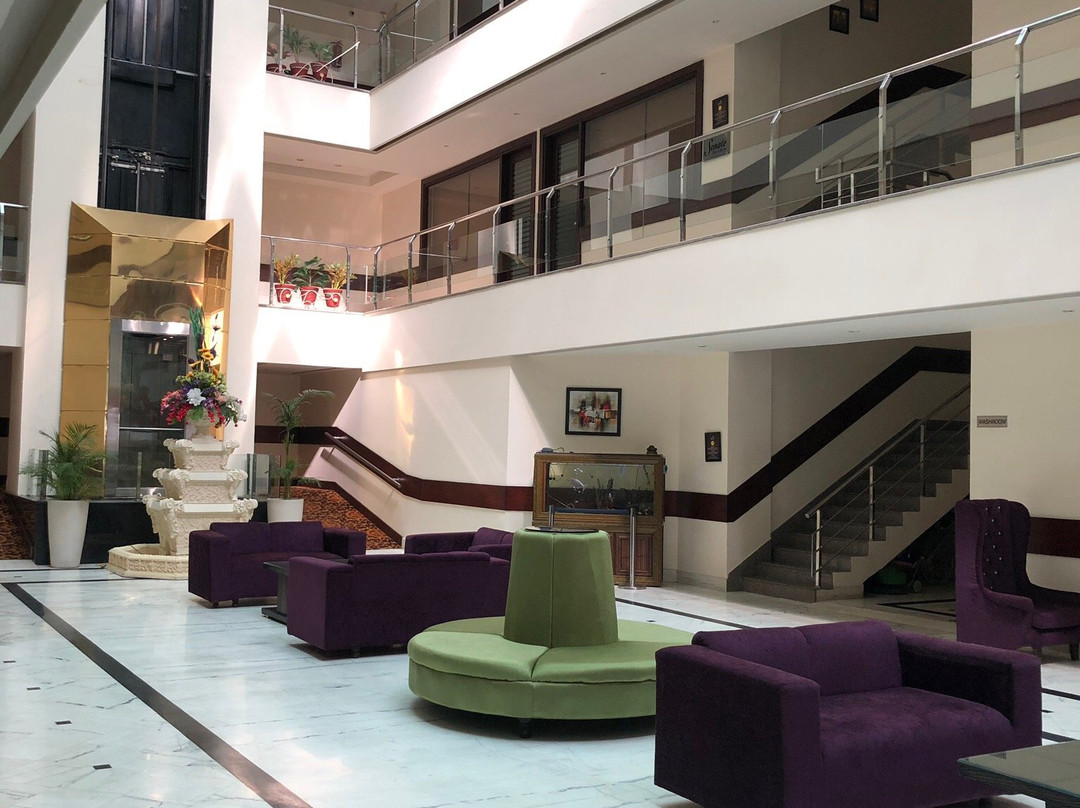 Hotel Amber Residency主图