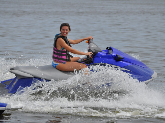 Barefoot Tours & Charters-橙色海湾必去景点