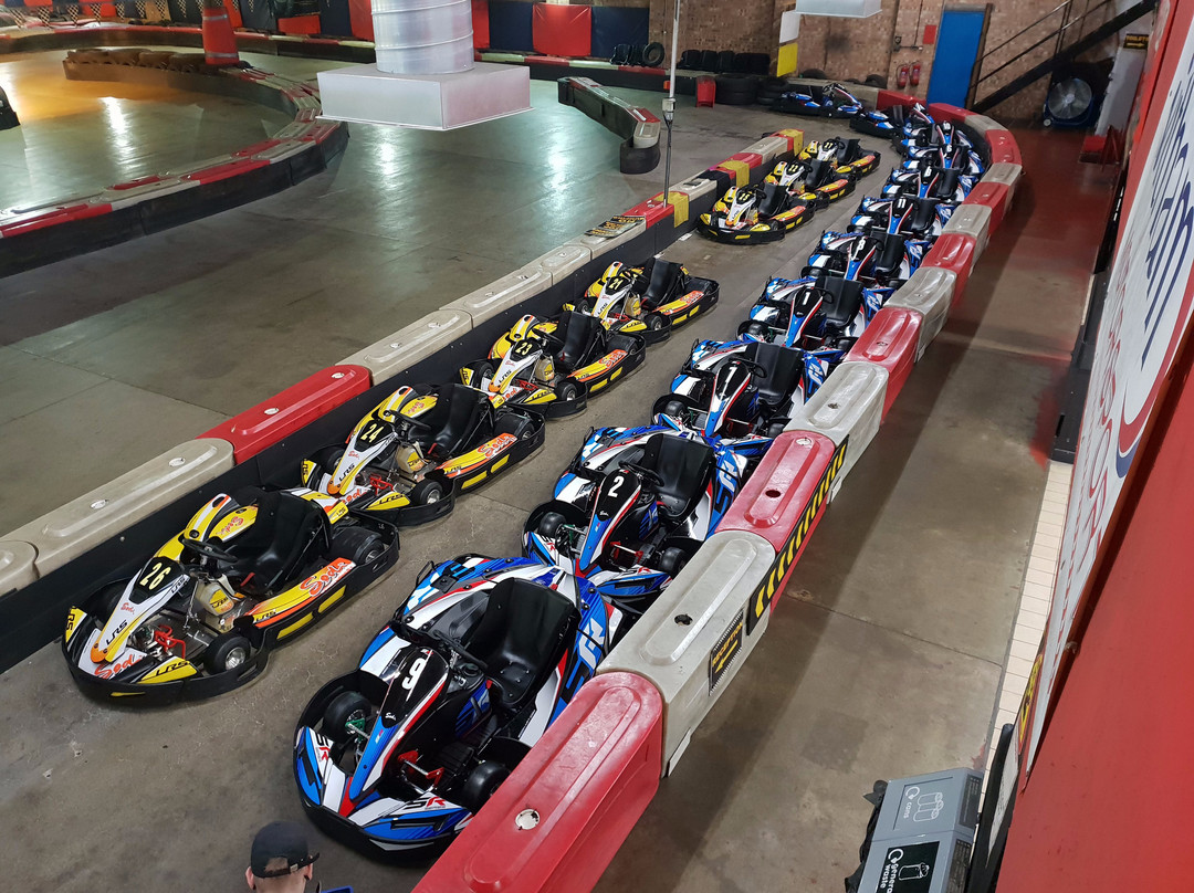 Gridline Racing Indoor Karting Centre景点图片