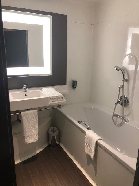 B&B HOTEL Rueil-Malmaison Gare主图