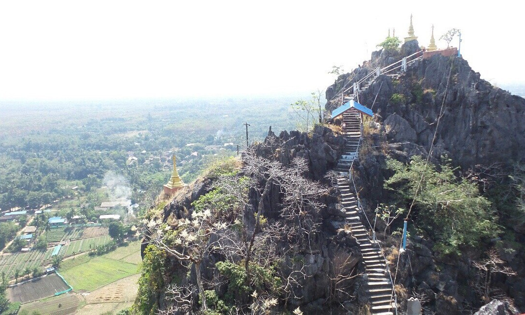 Kyauktalon Taung (Hillock)-Mawlamyine必去景点