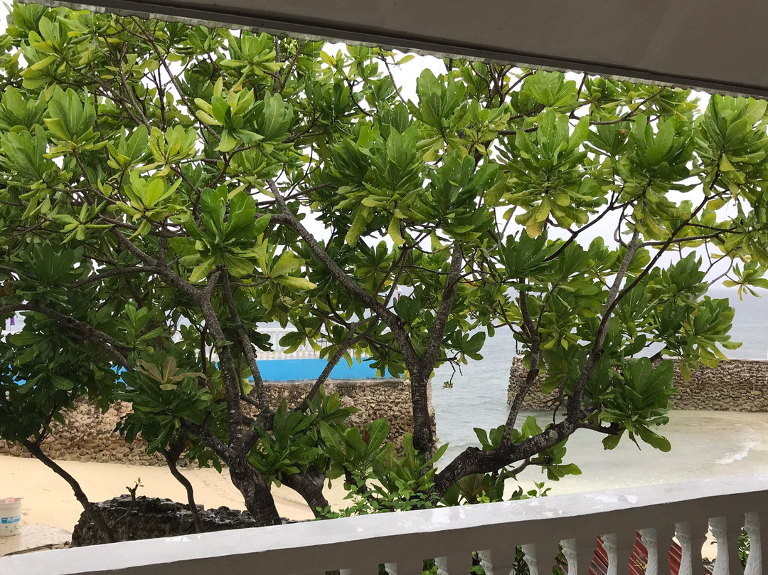 灯塔度假村主图