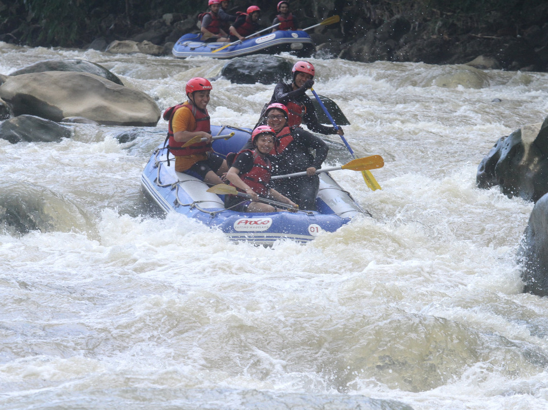 Progo Rafting-马吉冷必去景点