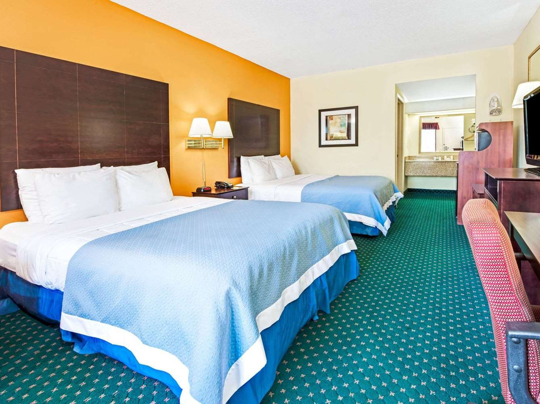 Days Inn by Wyndham Covington主图