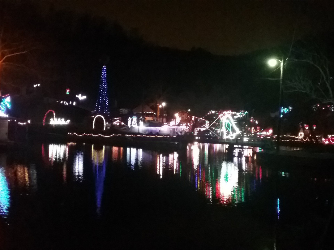 Hidden Hollow Park-库克维尔必去景点