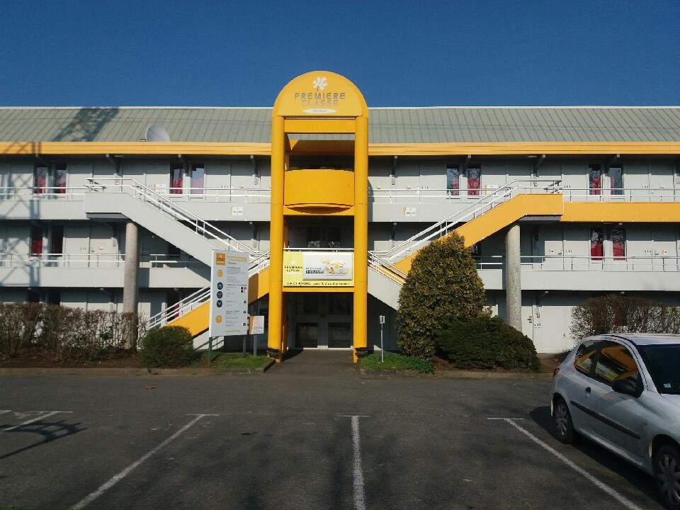 瓦讷普瑞米尔经典酒店主图