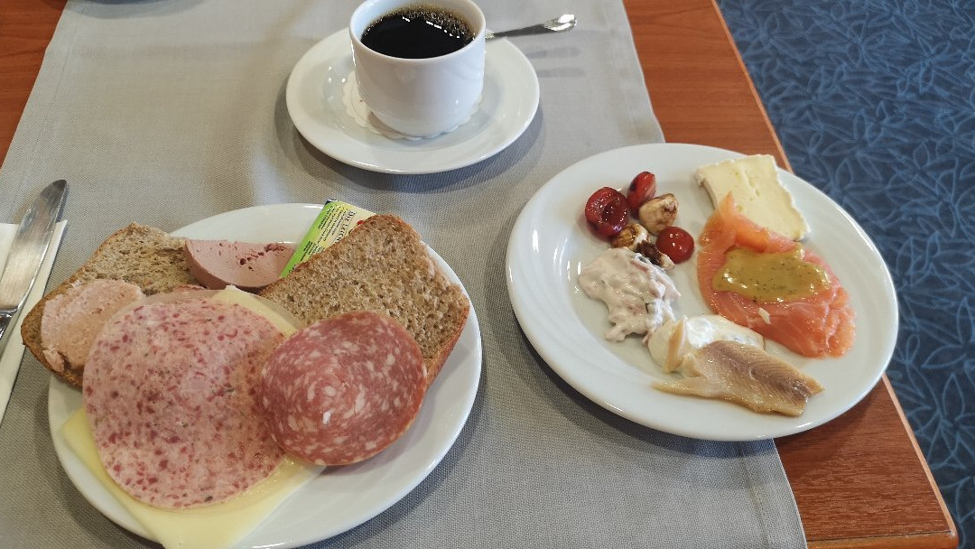 瑞斯登斯酒店主图