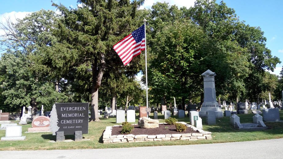 Evergreen Memorial Cemetery景点图片