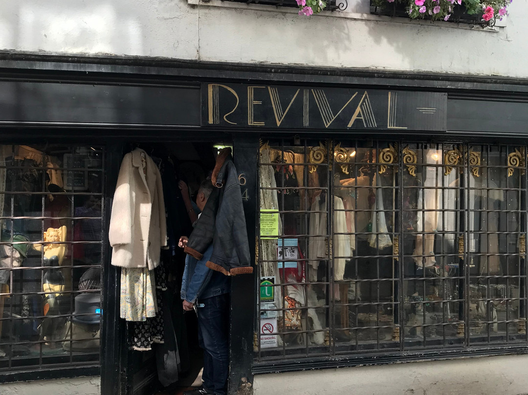 Revival-托特尼斯必去景点