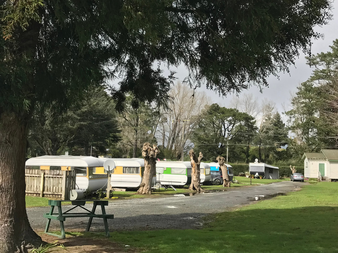 欧泊温泉假日公园主图