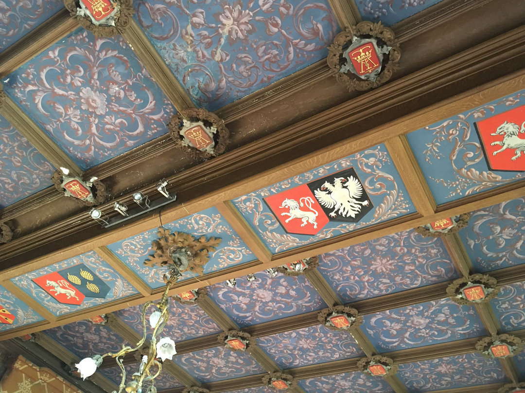 德摩尔特尔内城堡酒店主图