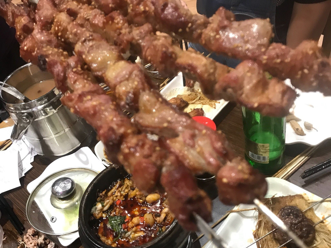 金刚山烧烤(红旗大街店)