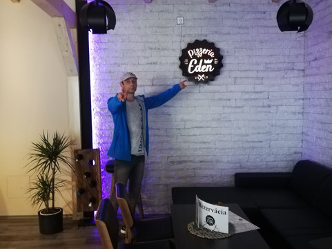 Turany餐馆和美食-Pizzeria EDEN