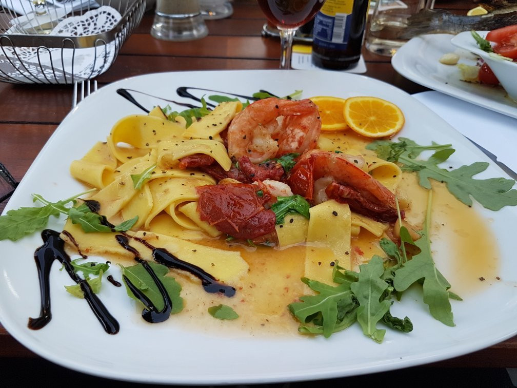 Bendestorf餐馆和美食-Pizzeria La Vita Dal Camino