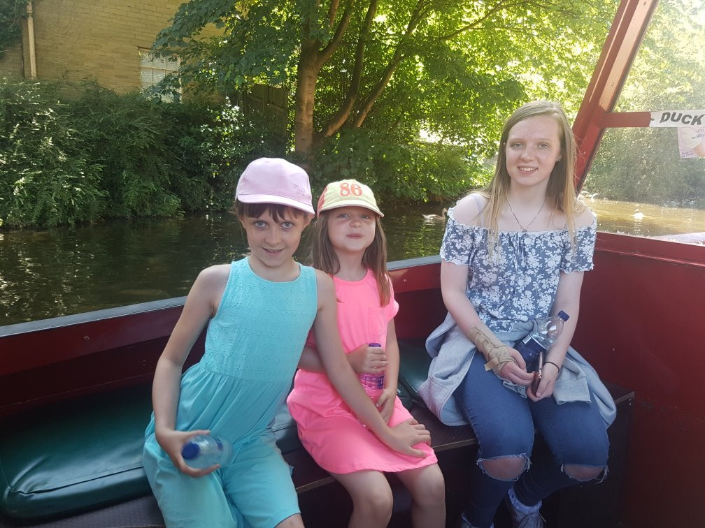 Saltaire Trip Boat景点图片