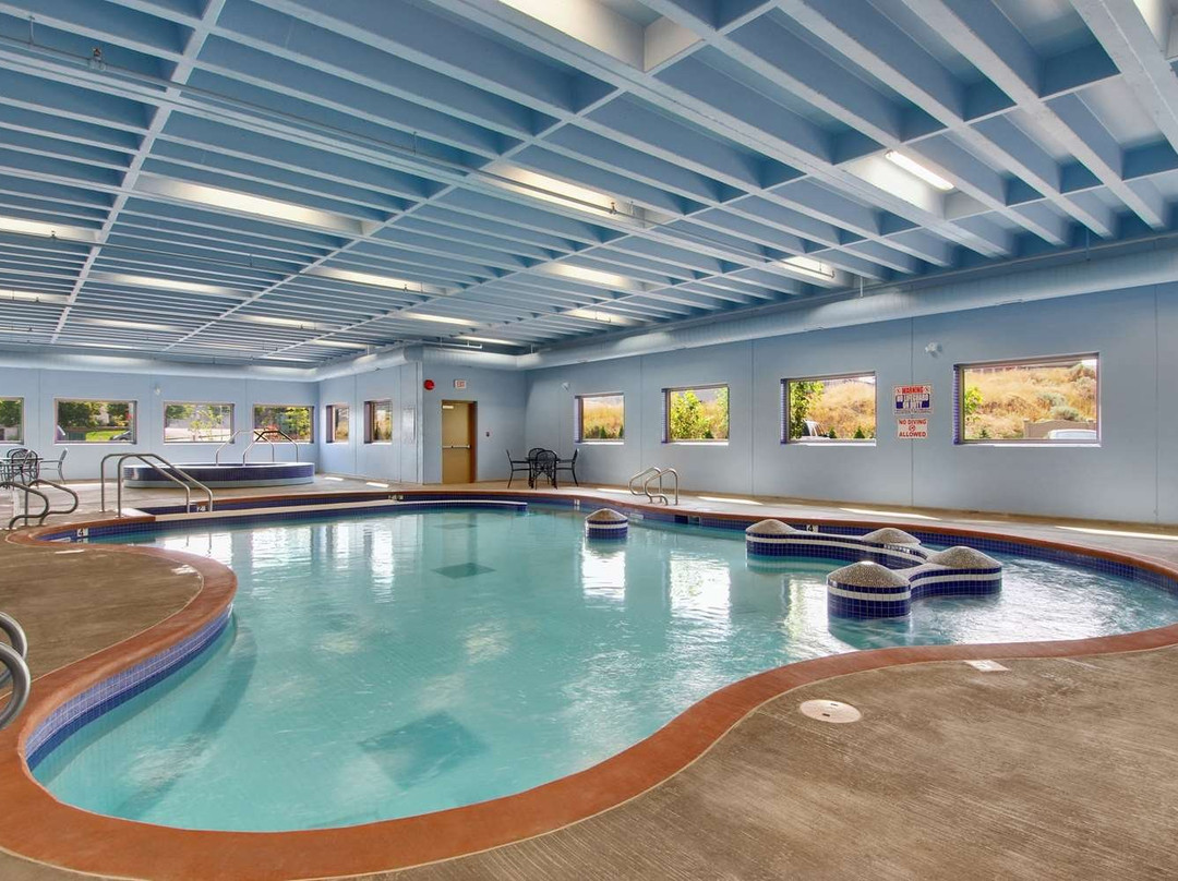 Best Western Plus Kamloops Hotel主图