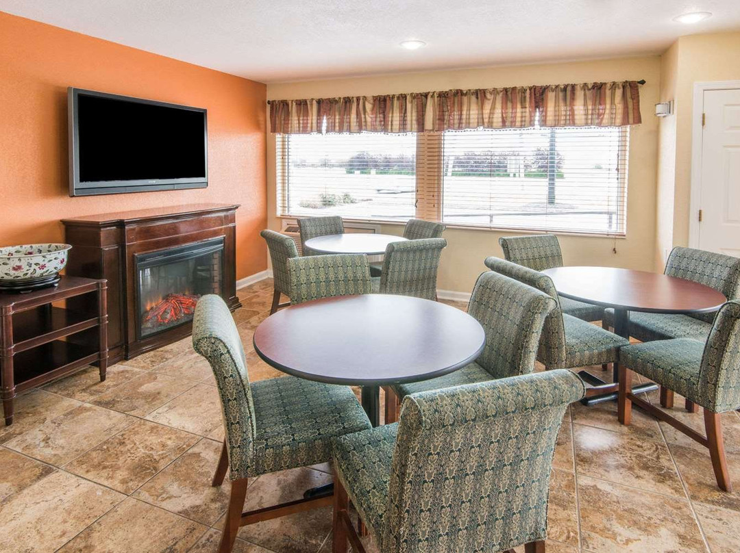 Grove City Travel Inn By Oyo Columbus South主图