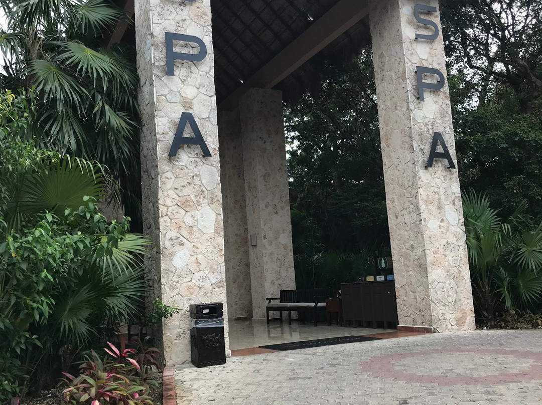 Grand Palladium White Sand Resort & Spa主图